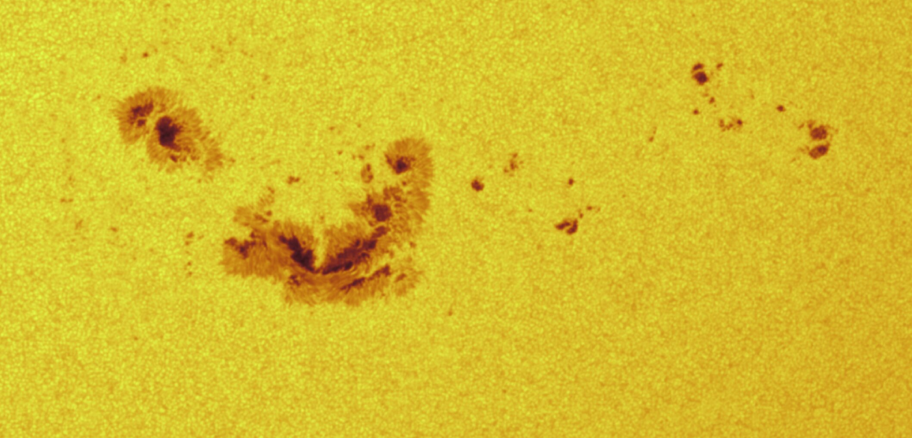 Image of the big sunspot that occurred on 5 May 2024